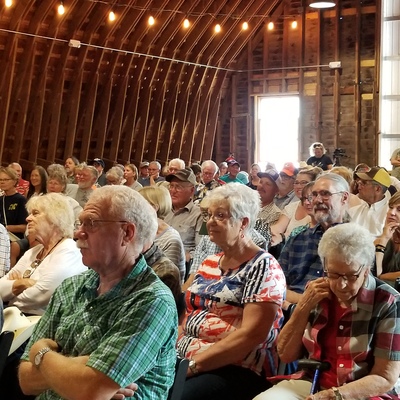 Crowd hears the story of the Porter Cattle Co.