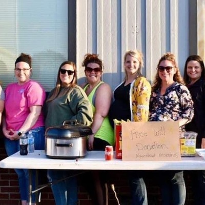 The night before Madison's graduation we hosted a hamburger feed during the 2020 parade of seniors.