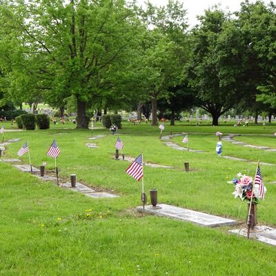 Memorial Day Flags at Maplewood Lawn Cemetery